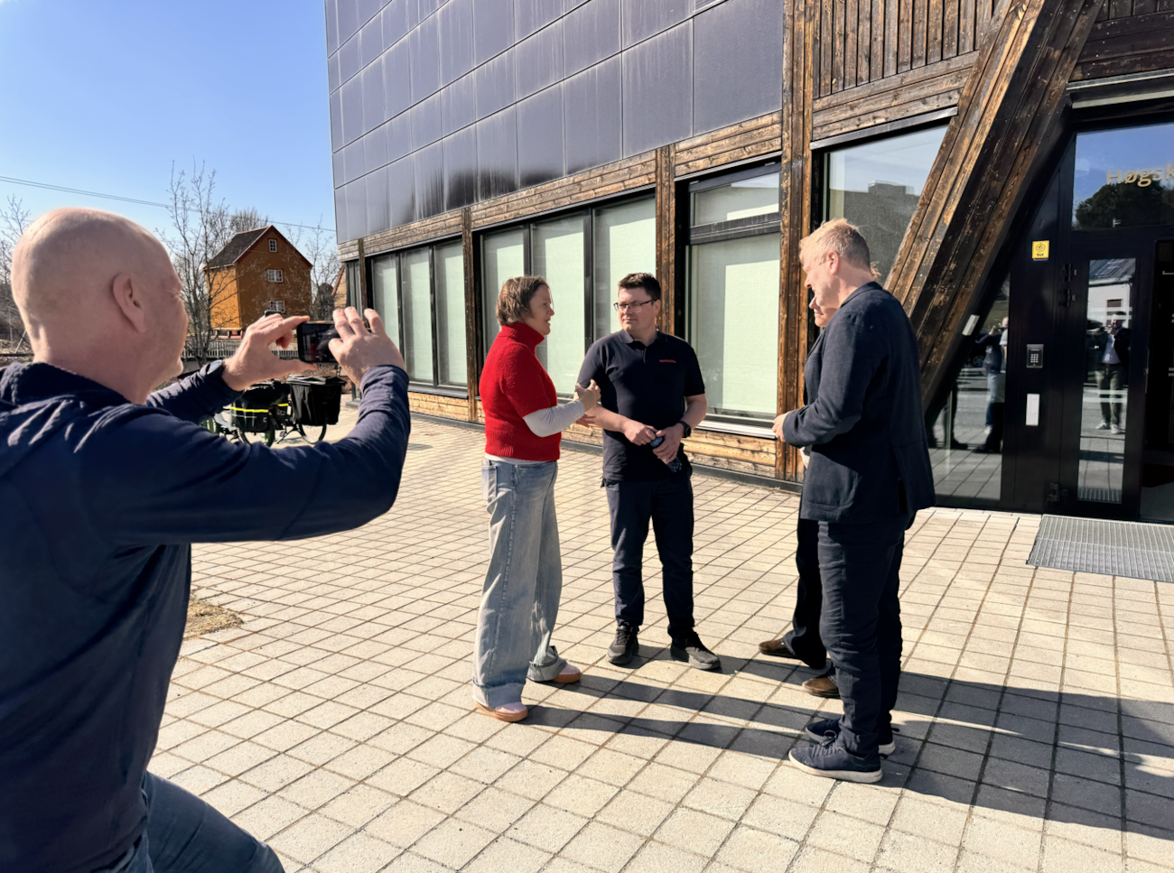 månedens bedrift blir intervjuet av NRK