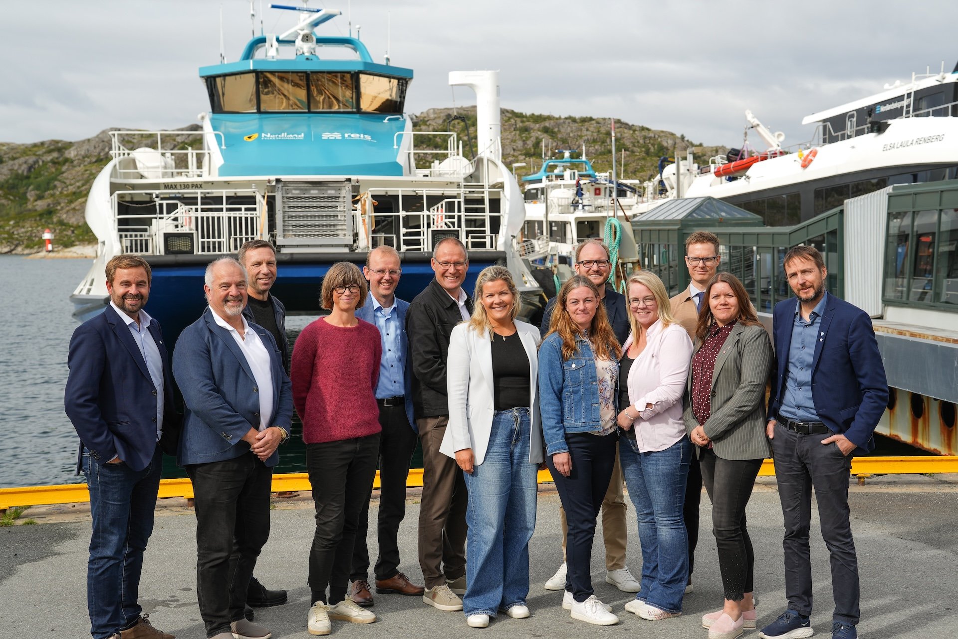 Bilde av representanter for NHO Nordland og regionrådene som står bak rapporten fra Nordlandsforskning.