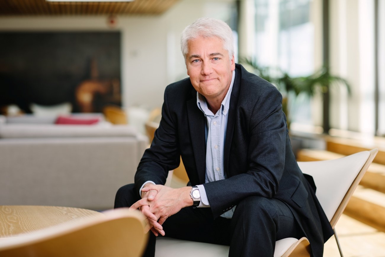 Profilbilder av Øystein Dørum.