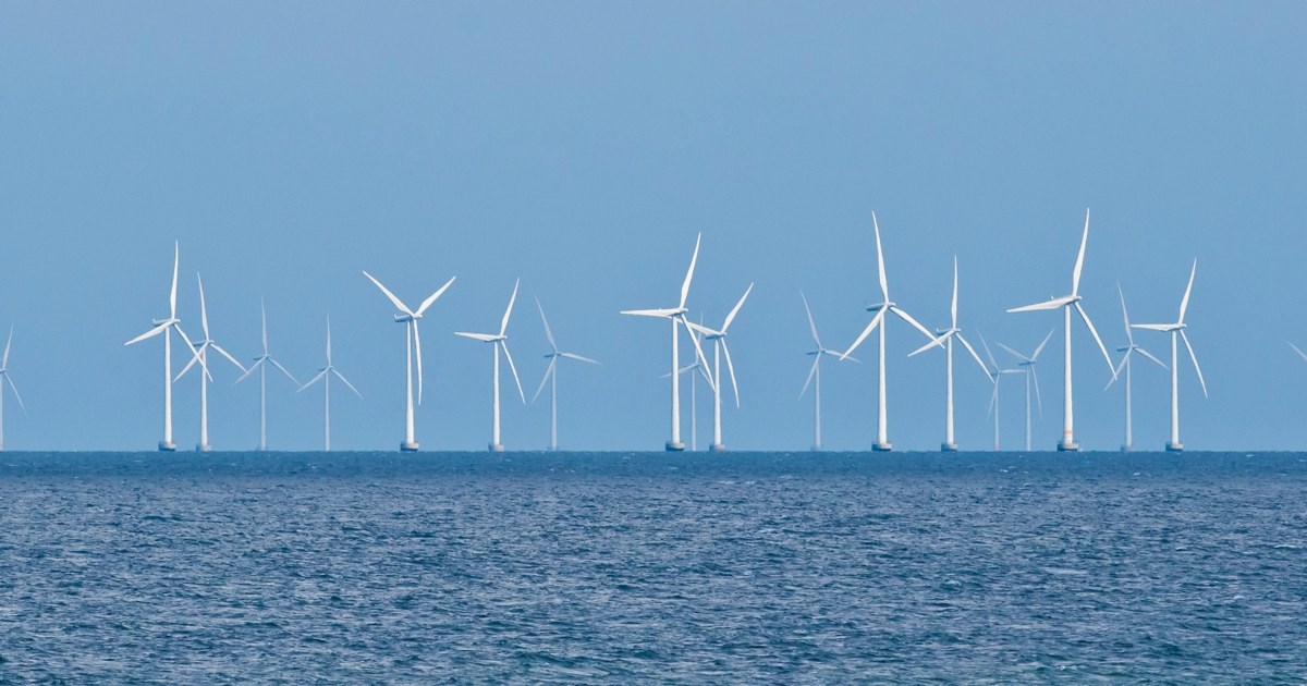 Illustrasjonsfoto av vindmøller